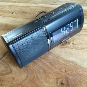 Jensen JBD100 Universal BT Clock Radio w/ Charging Station